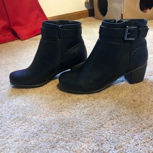 Black heeled booties